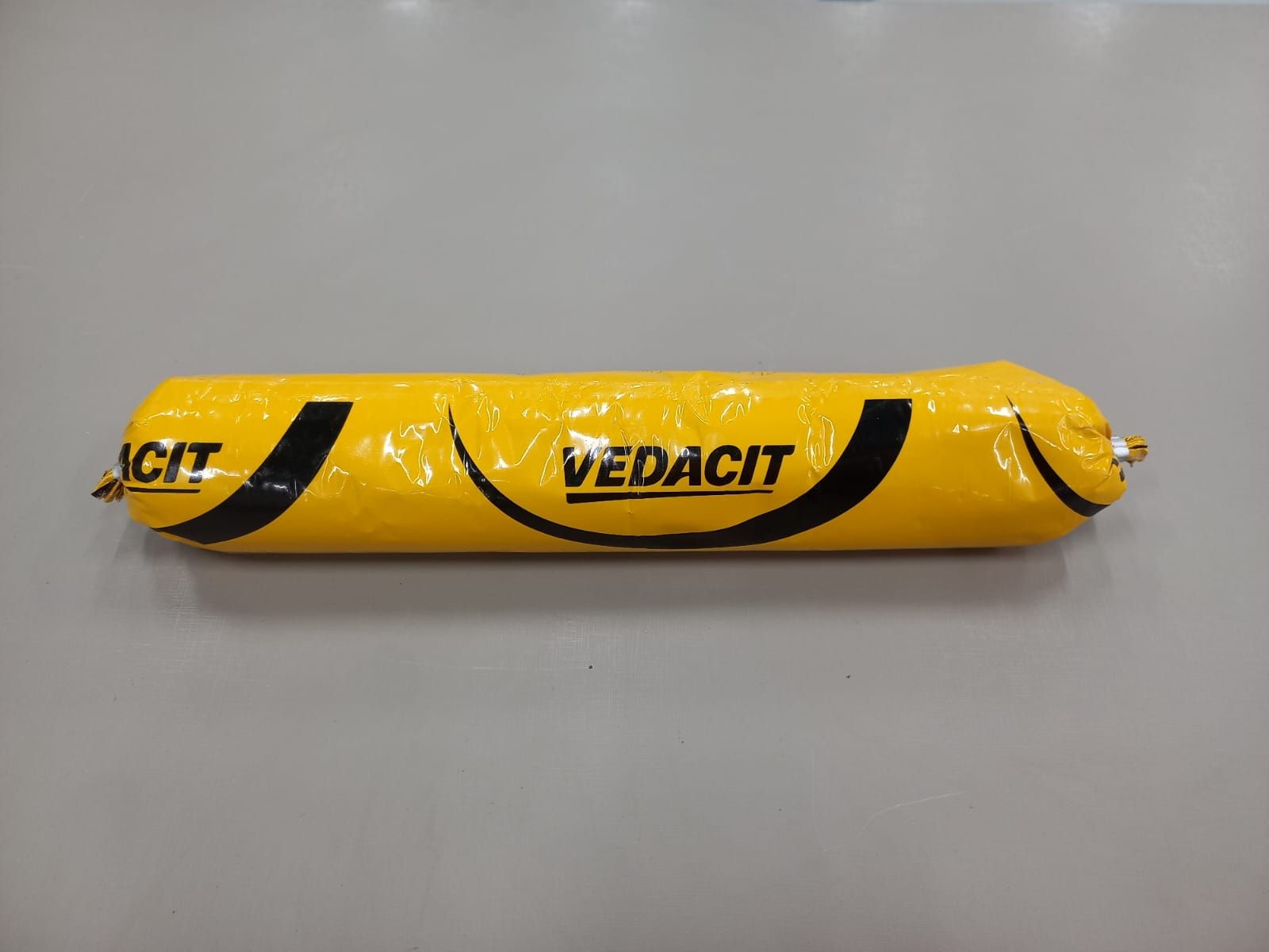 ADESIVO SELANTE PU40 BR SACHE 800G VEDACIT